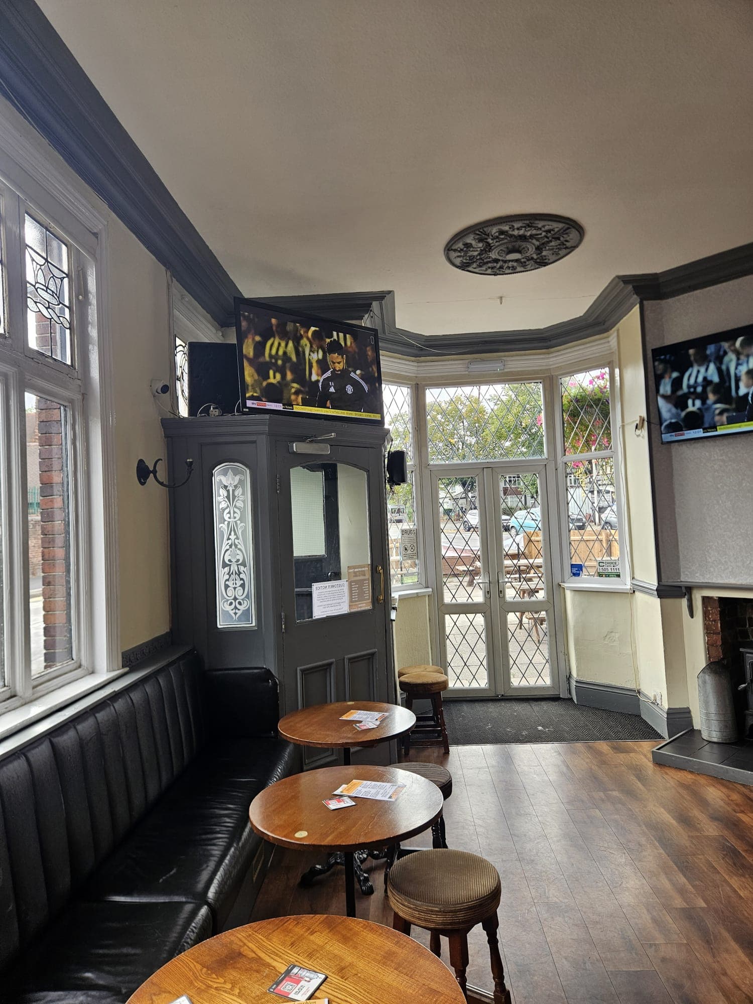 PHOTO-2025-09-05-11-17-18 2.jpg